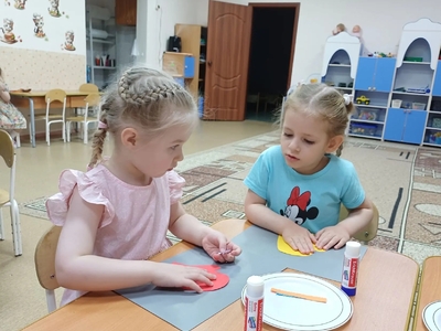 Вторая младшая группа "Светлячки"